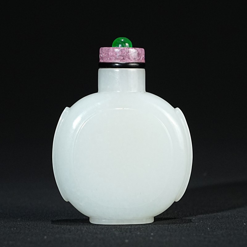 清 羊脂白玉鼻烟壶