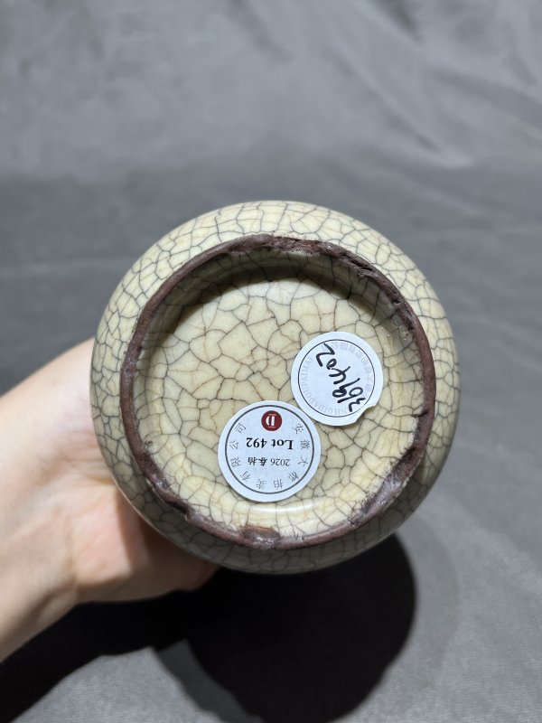 明 哥窑胆瓶 - 图8