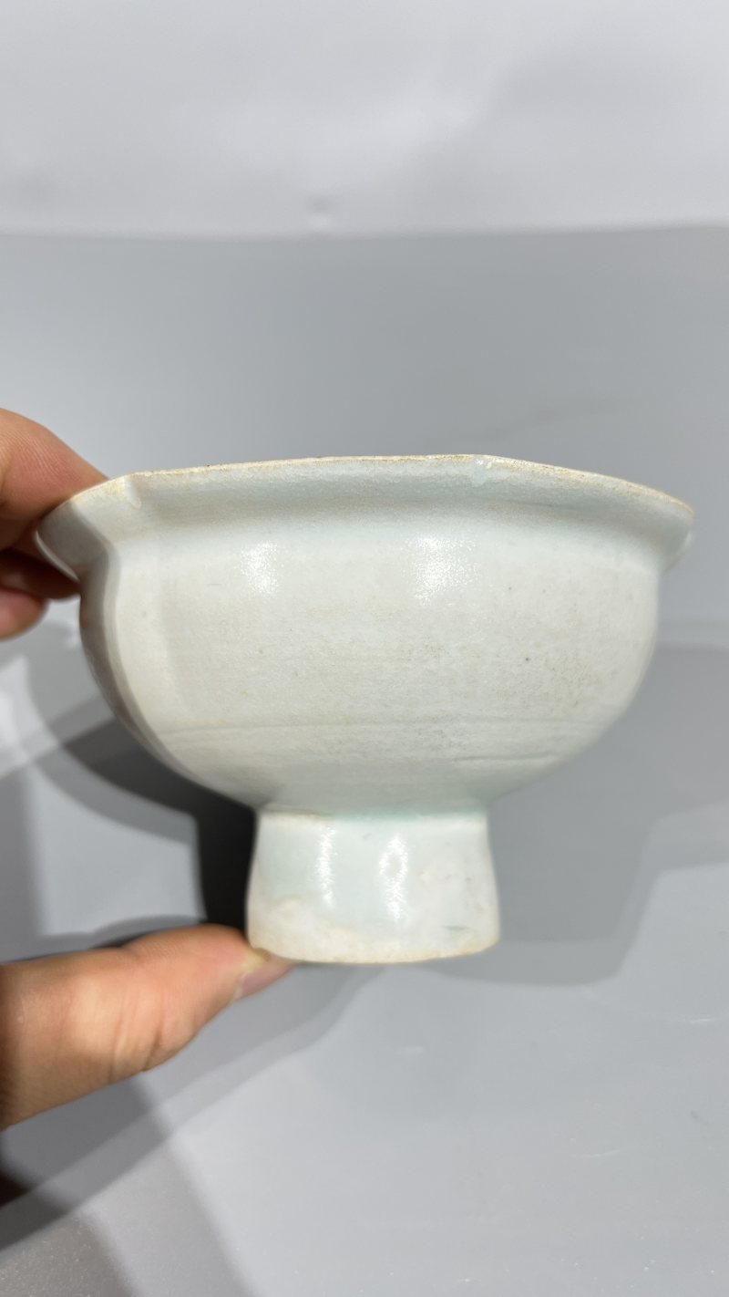 明 湖田花口高足杯 - 图3