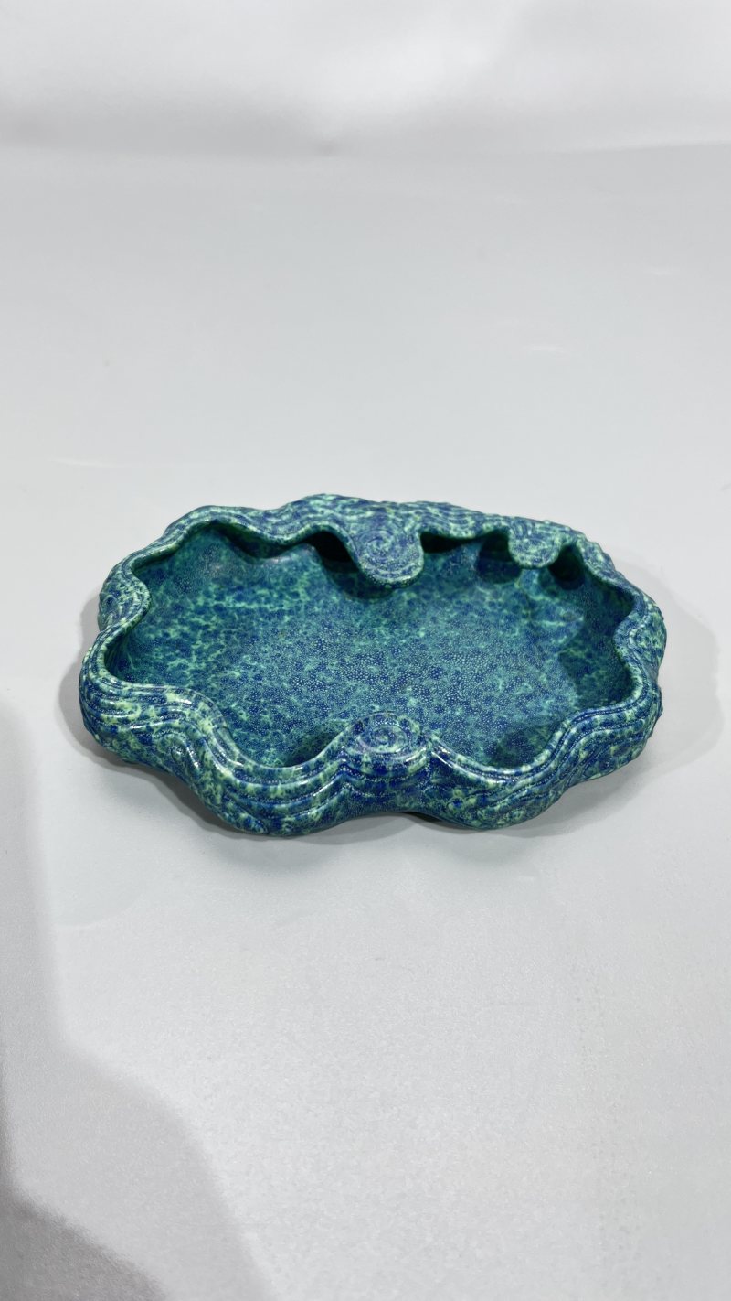 晚清 炉钧釉海棠形笔掭 - 图2