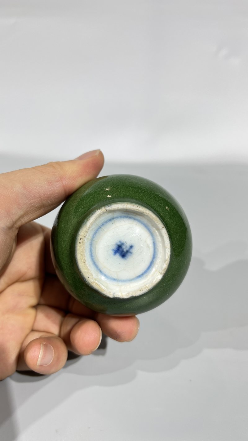 清康熙 郎窑绿蒜头瓶 - 图7