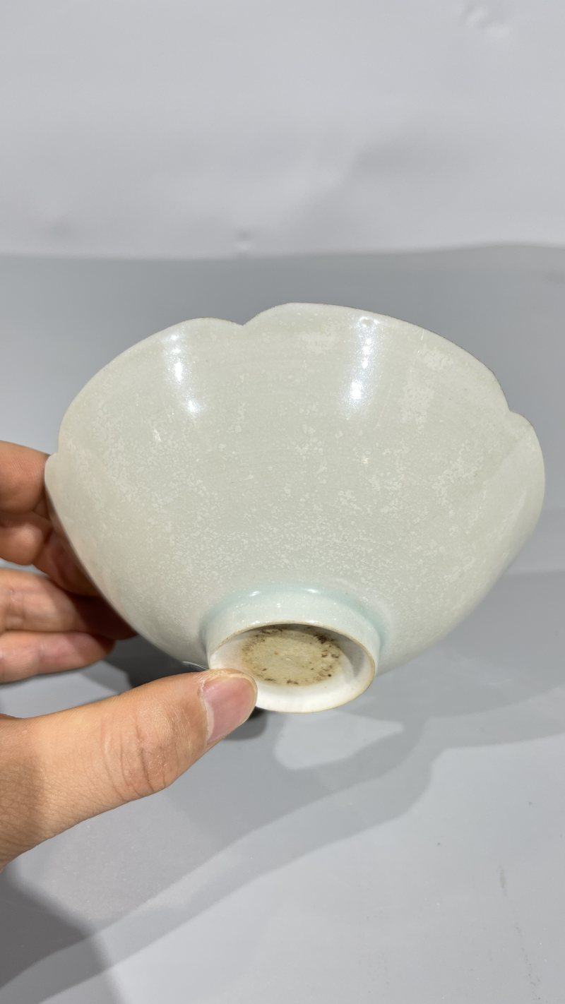 明 湖田刻花花口盏 - 图3