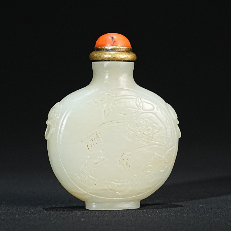 清 白玉花卉诗文鼻烟壶 - 图2