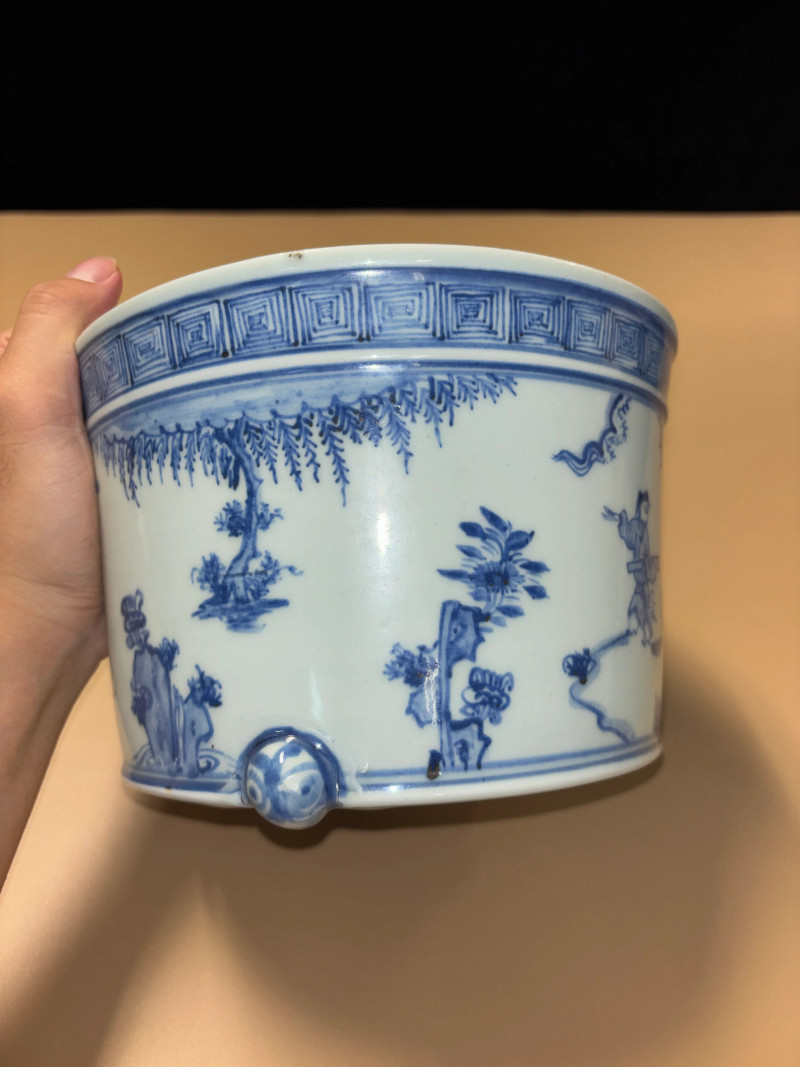 明成化 青花携琴访友图香炉 - 图5