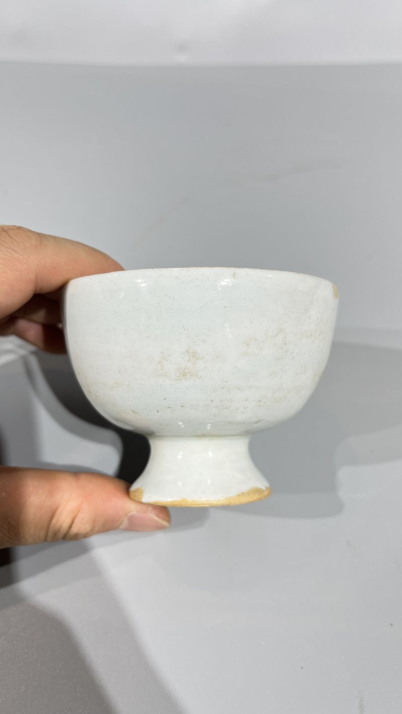明 青白瓷高足杯 - 图2