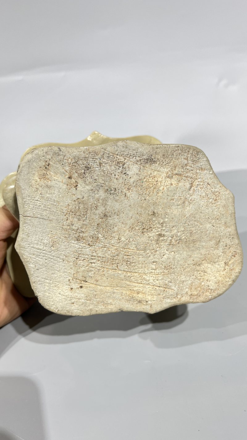 明 青白瓷狮枕 - 图6