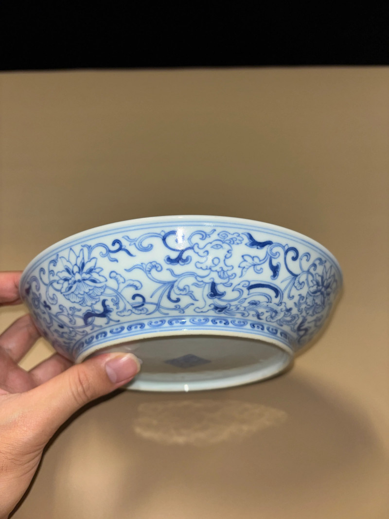 清道光 青花缠枝花卉纹盘 - 图9
