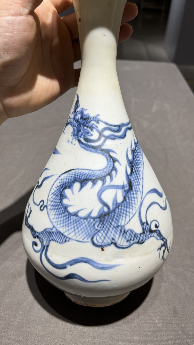 明早期 青花龙纹玉壶春瓶 - 图6