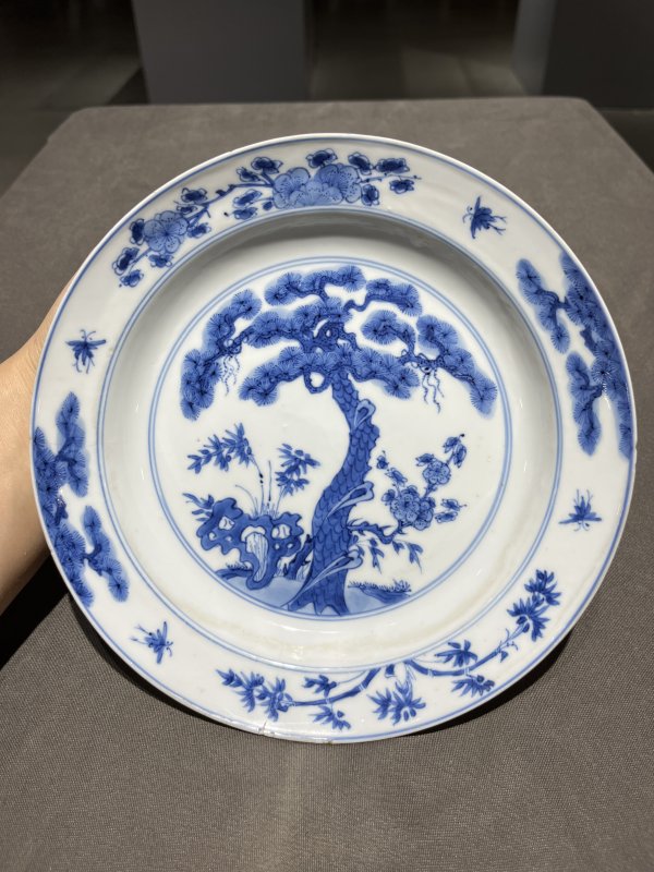 清康熙 青花松竹梅纹盘、青花人物纹盘（一组） - 图8