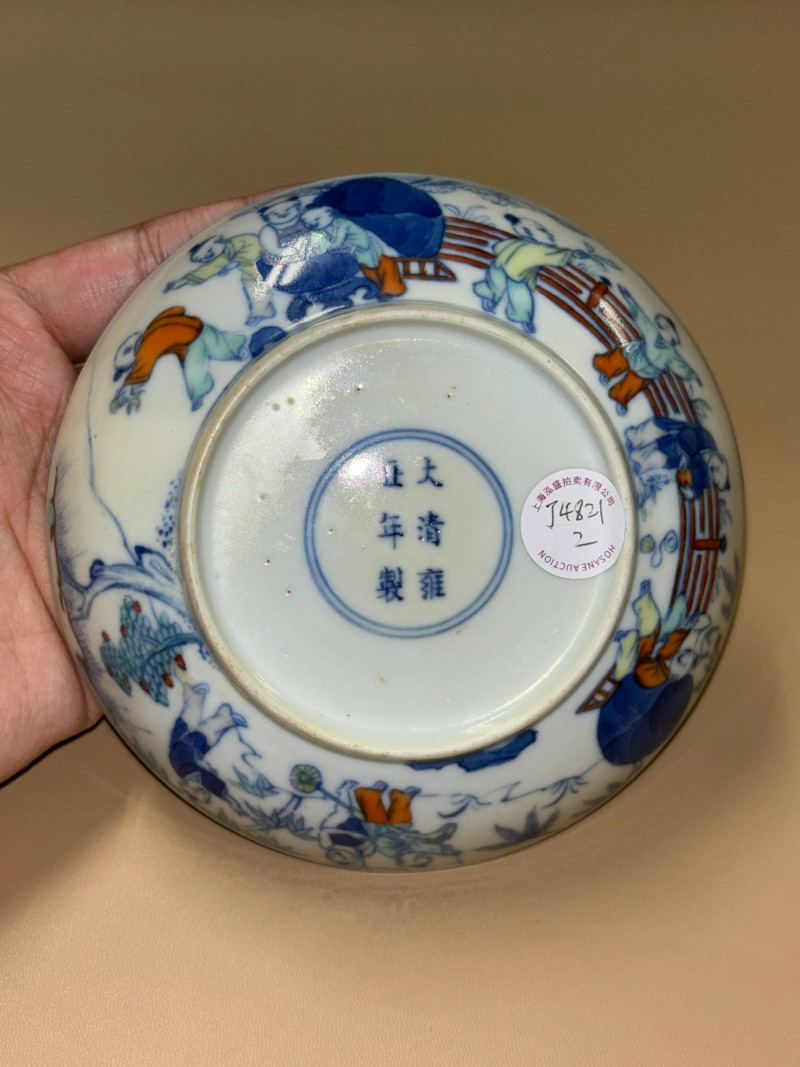 18世纪 斗彩婴戏图盘 - 图5