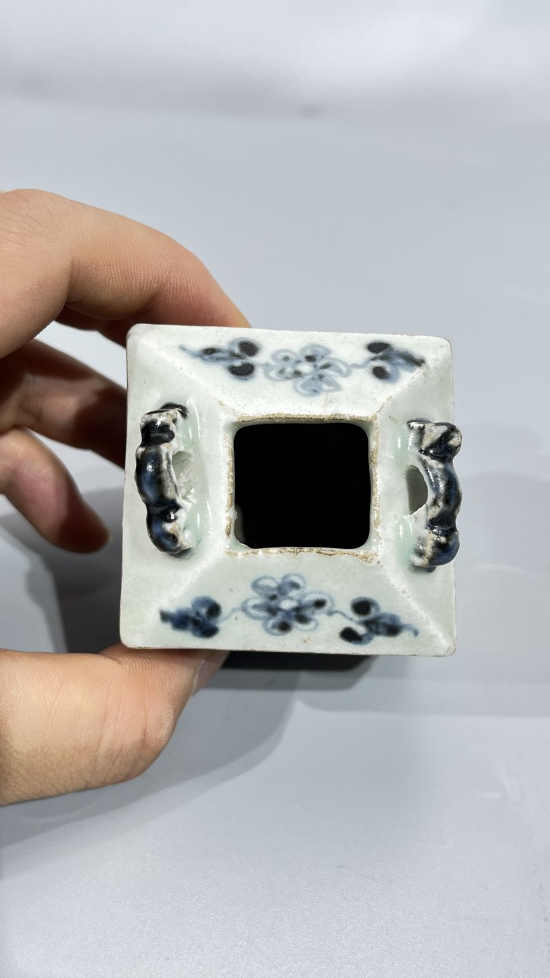 明洪武 青花折枝菊纹水盂 - 图5