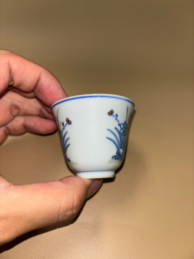 清光绪 斗彩水仙纹杯 - 图5