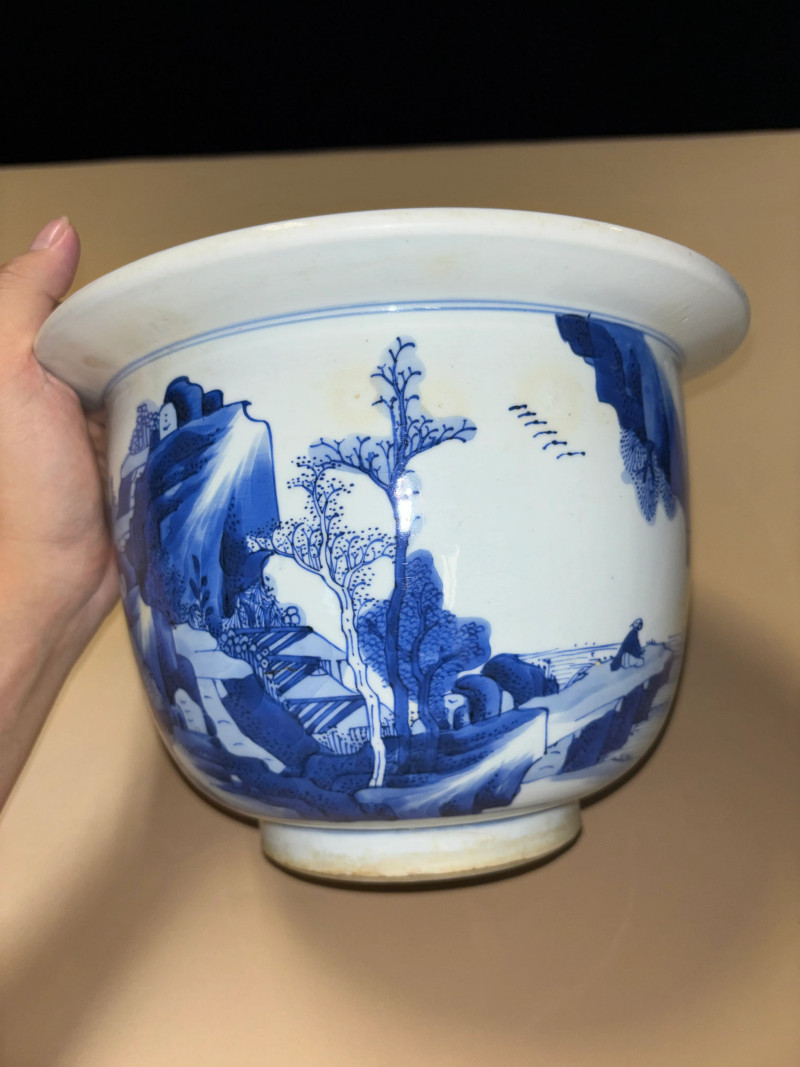 清康熙 青花山水人物纹花盆 - 图4
