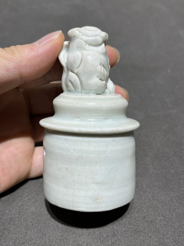 明 湖田狮钮盖执壶和温碗（一套） - 图11