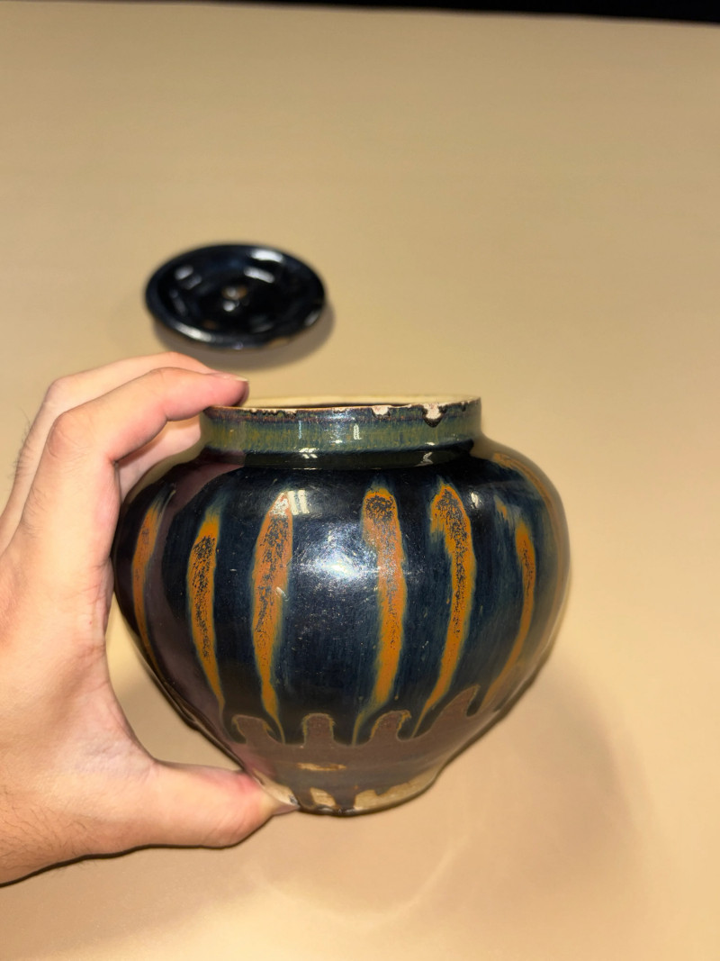 明 铁锈花盖罐 - 图2