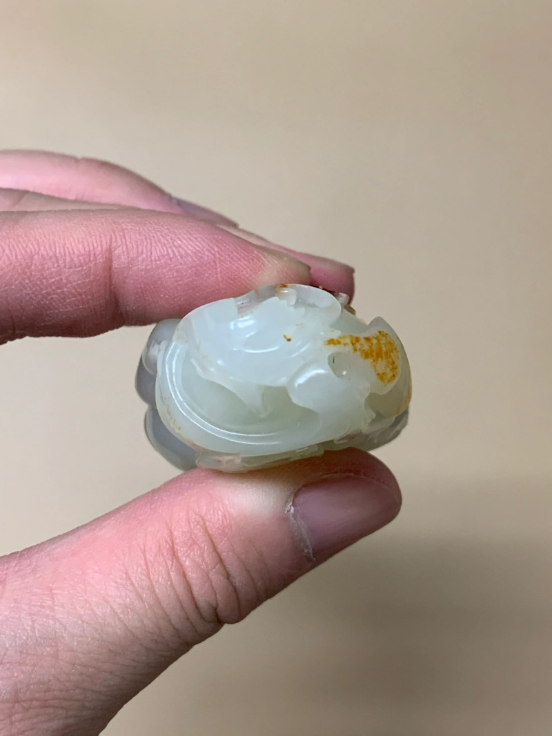 清 白玉红皮巧雕葫芦镇纸 - 图6