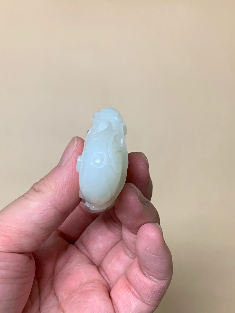 清 白玉红皮巧雕瓜果挂件 - 图7