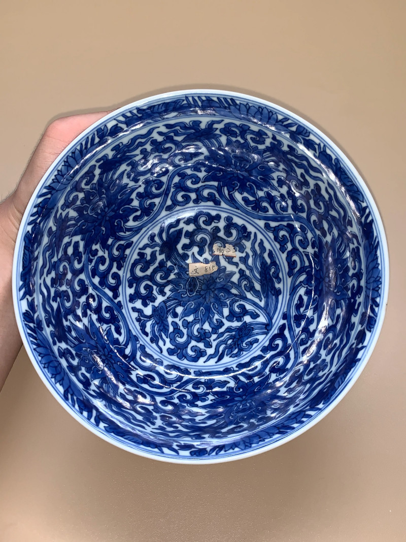 清康熙 青花缠枝莲纹大碗 - 图6