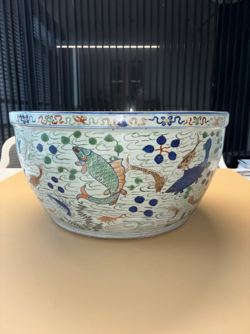 明万历 青花五彩在川知乐鱼藻纹大缸 - 图3