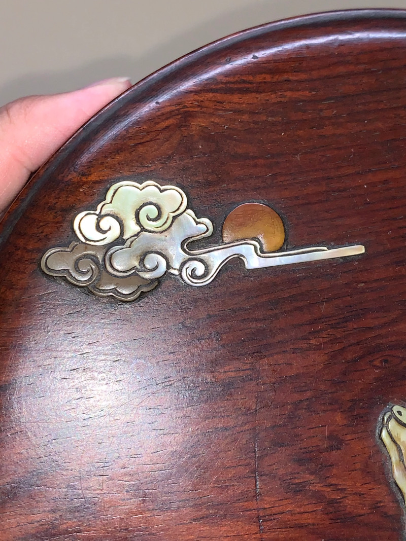清早期 黄花梨百宝嵌配铜饰三兔望月盒 - 图9