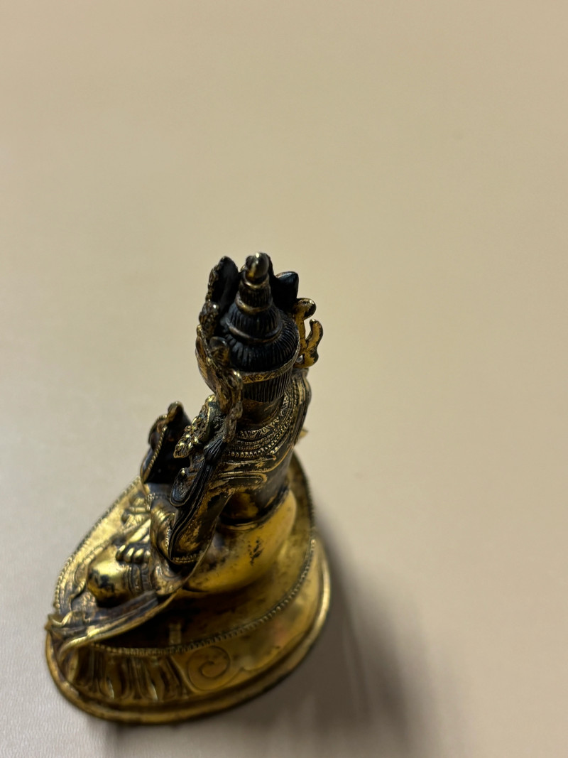 清乾隆 铜鎏金无量寿佛 - 图9