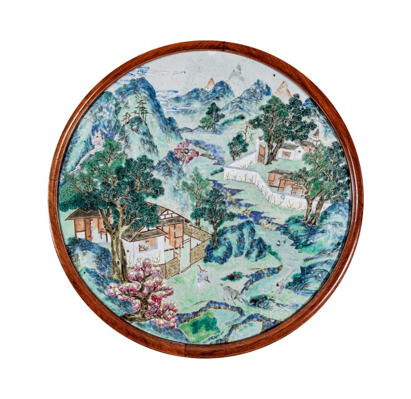 清乾隆 粉彩“渔樵耕读”图圆形瓷板
