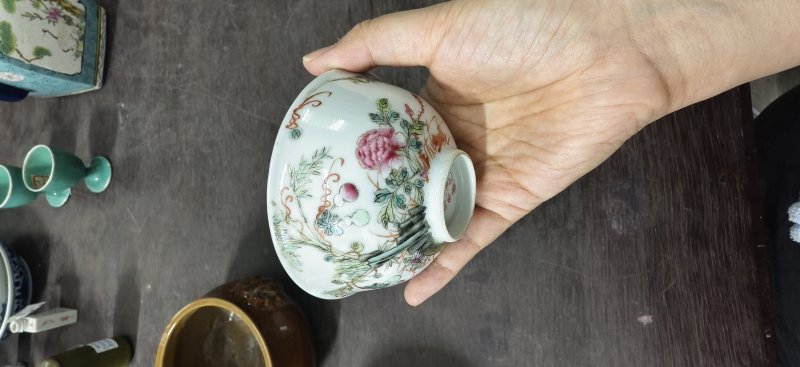清 粉彩花卉纹杯 - 图5
