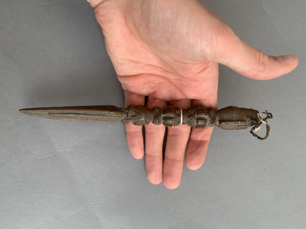 A COPPER RITUAL DAGGER, PHURBU - 图5