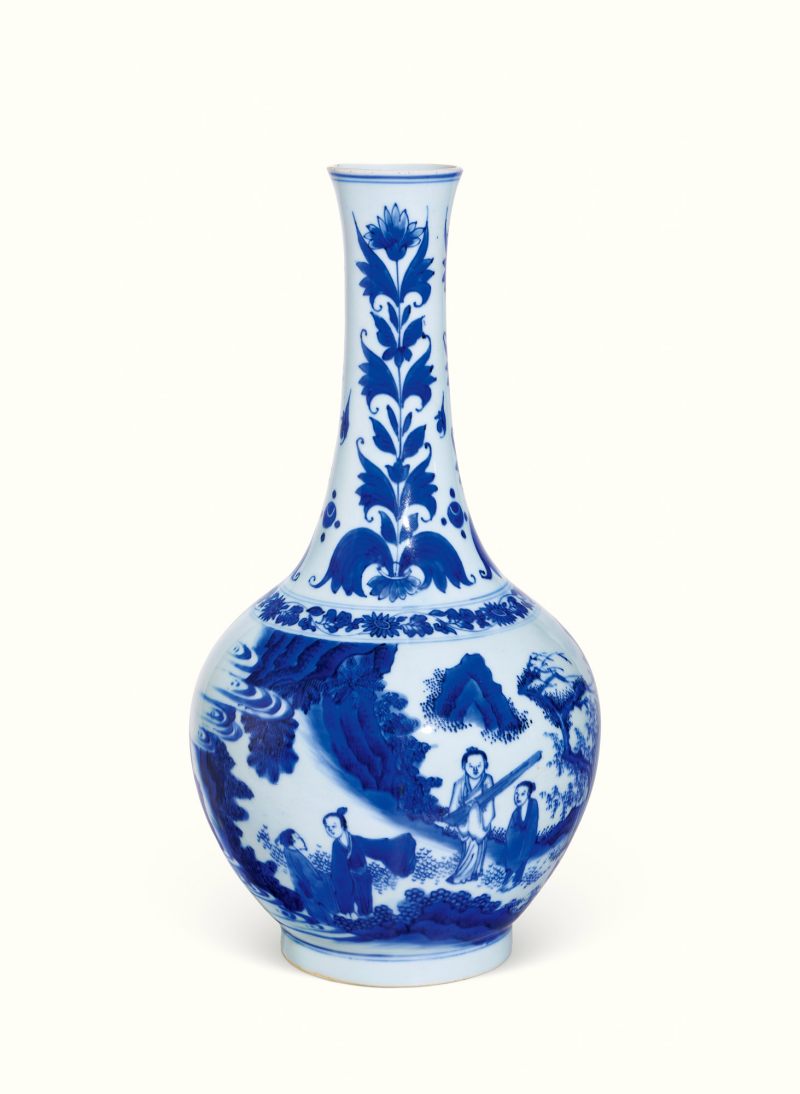 明崇祯 青花人物故事图长颈瓶