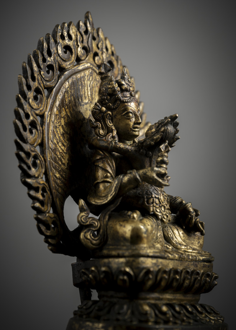 A GILT-COPPER FIGURE OF VAJRADHARA AND HIS CONSORT - 图4