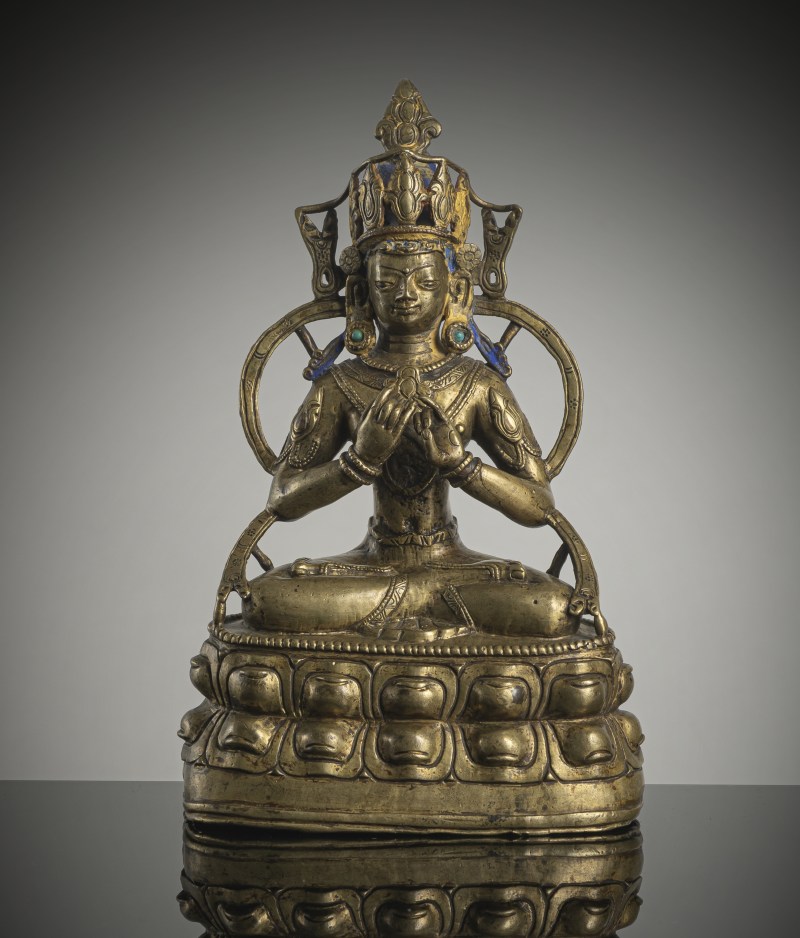 A BRONZE FIGURE OF VAIROCANA