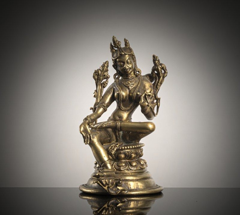 A BRONZE FIGURE OF SYAMATARA