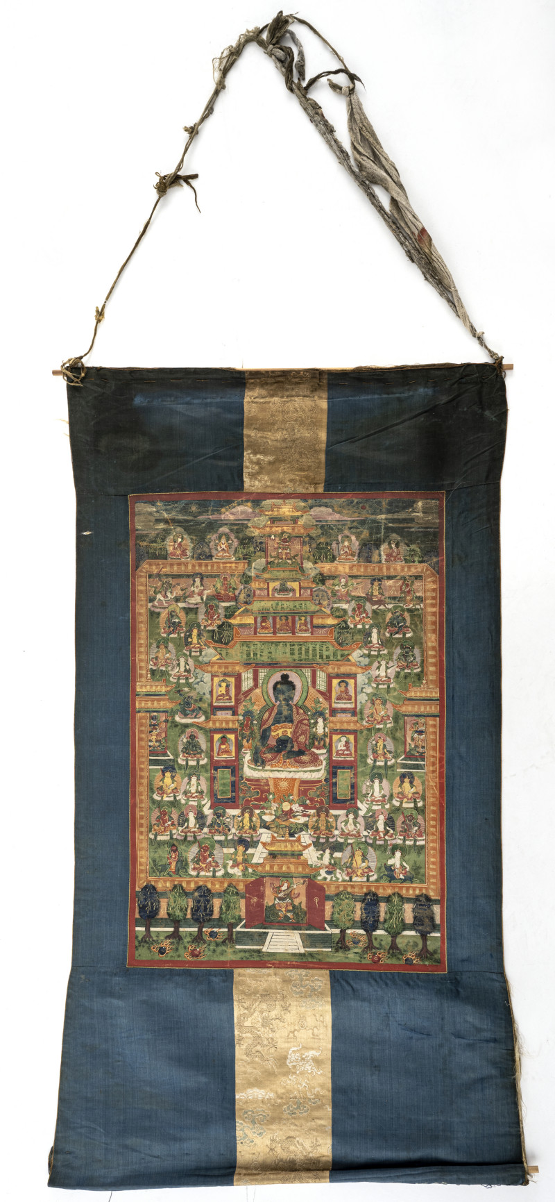 A thangka depicting Buddha Amitabha - 图3