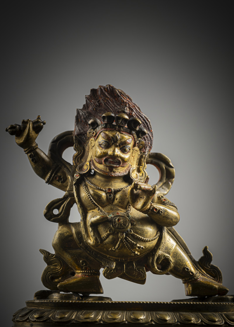 A PART-GILT BRONZE FIGURE OF VAJRAPANI - 图5