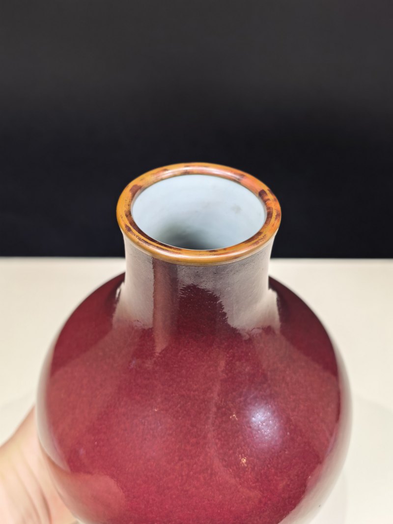 清乾隆 霁红釉甘露瓶 - 图8