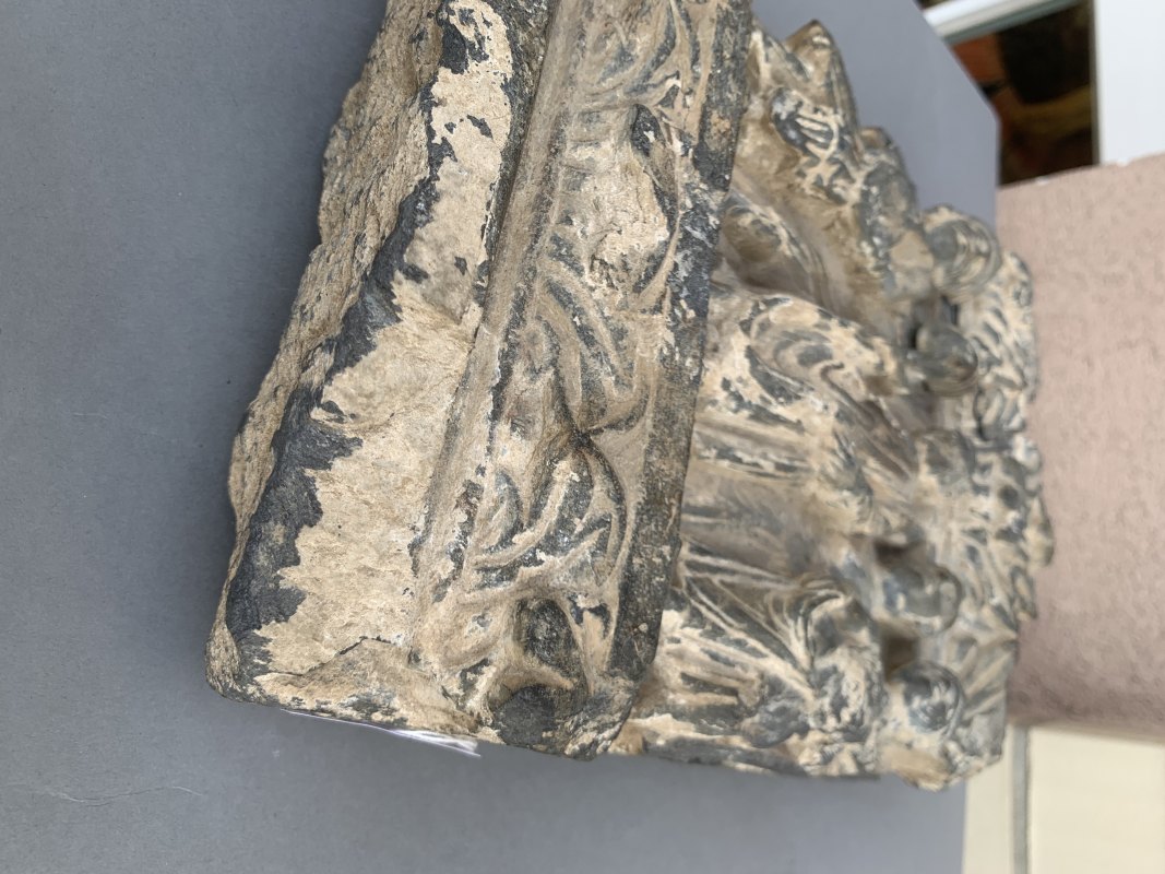 A GREY-SCHIST FRIEZE - 图8