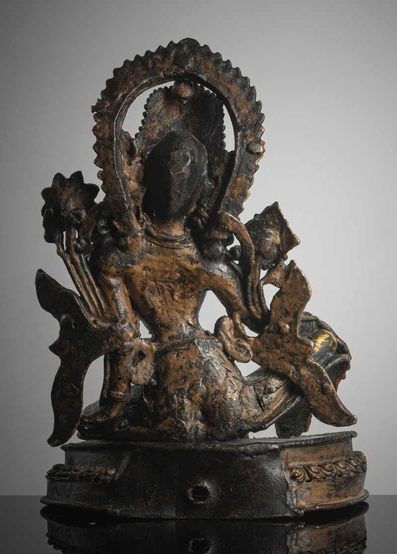 A GILT-COPPER FIGURE OF INDRA - 图2
