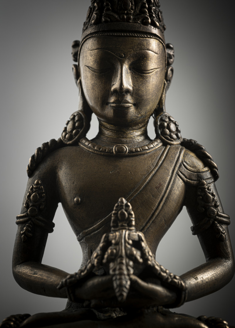 A bronze figure of Amitayus - 图5