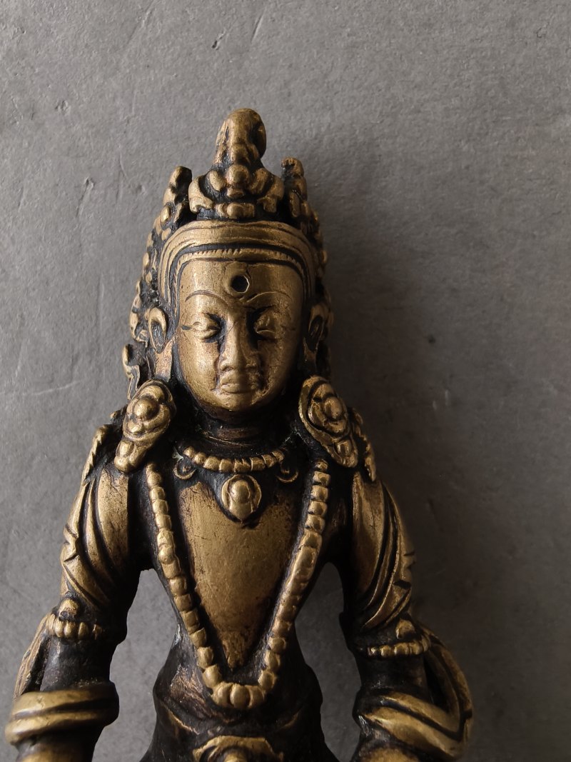 TWO BRONZE FIGURES OF RATNASAMBHAVA AND AKSHOBHYA - 图19