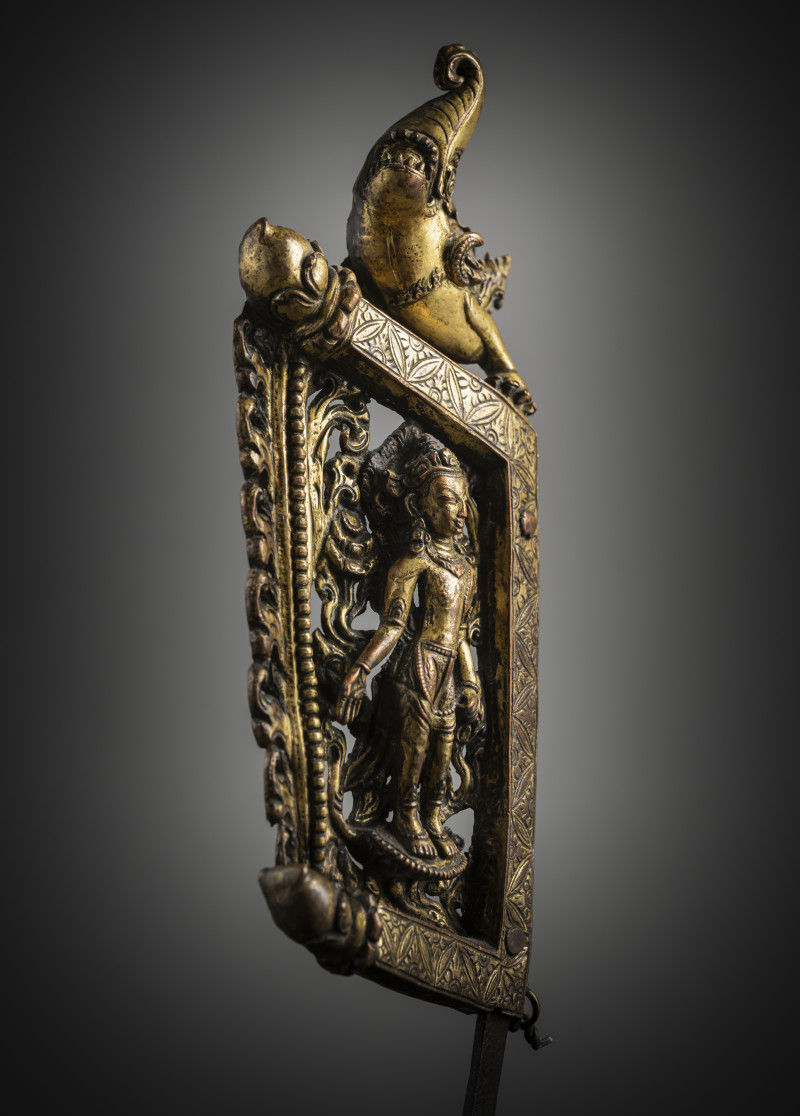 A GILT-COPPER EMBOSSED THRONE SECTION - 图3