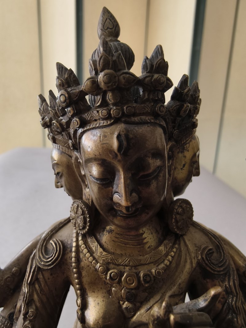 A BRONZE FIGURE OF USHNISHAVIJAYA - 图14