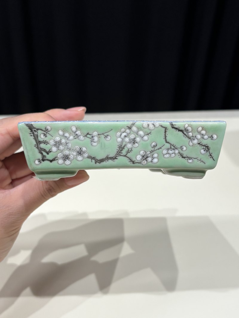 清光绪 绿地墨彩大雅斋花鸟纹方形花盆及盆托 - 图6