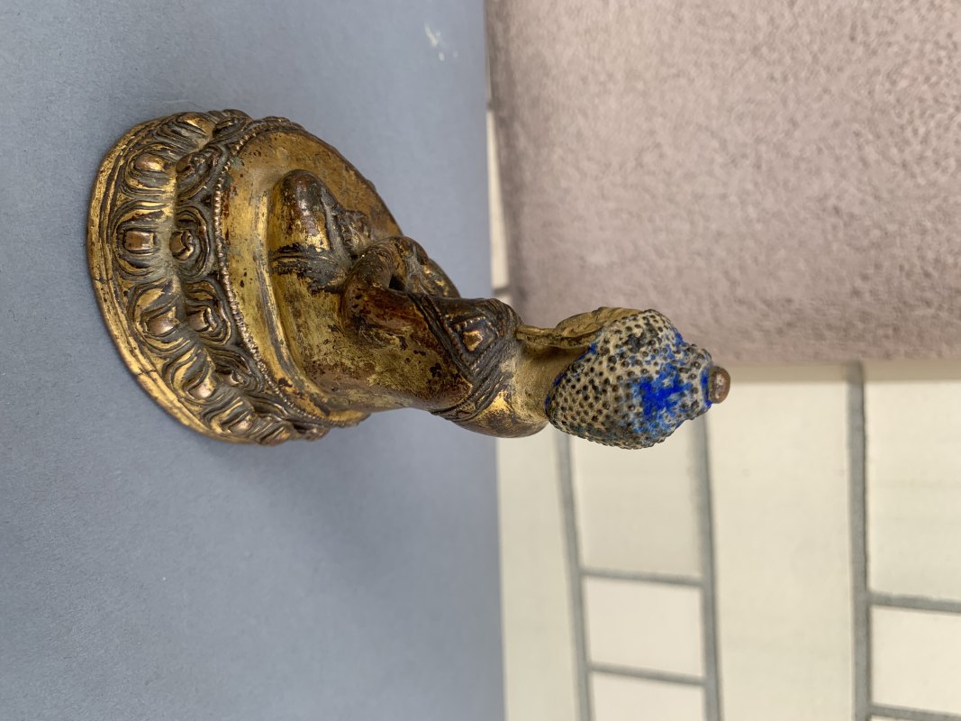 A GILT-COPPER FIGURE OF BUDDHA SHAKYAMUNI - 图6