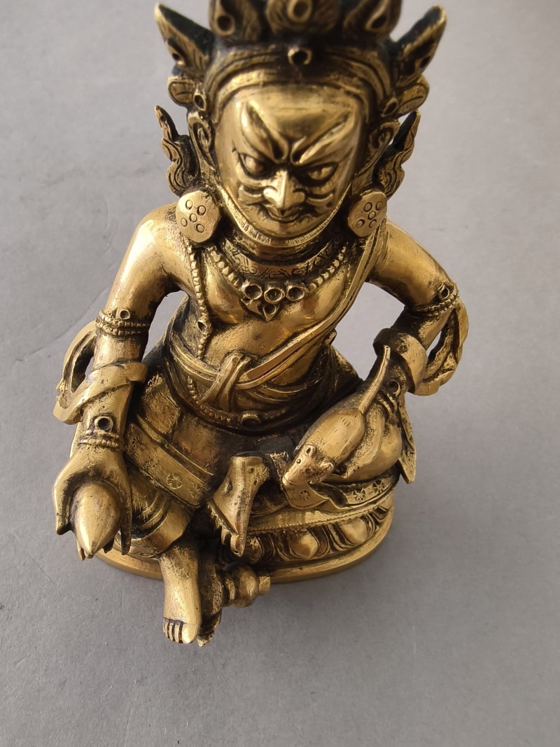 A GILT-BRONZE FIGURE OF VAISHRAVANA - 图15