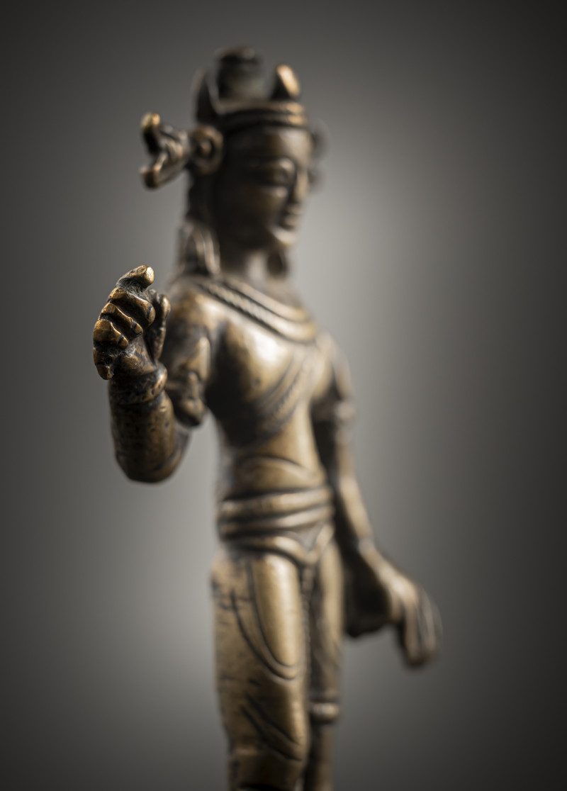 A bronze figure of a standing Bodhisattva - 图5