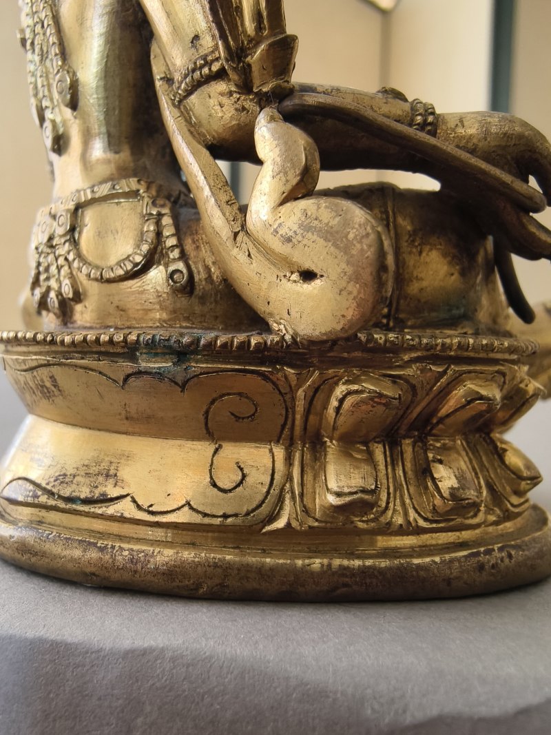 A GILT-BRONZE FIGURE OF SYAMATARA - 图17