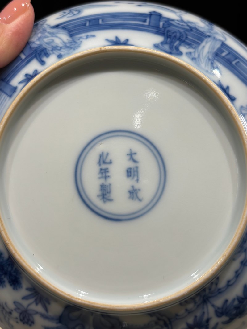清康熙 青花庭院仕女图盘 - 图11