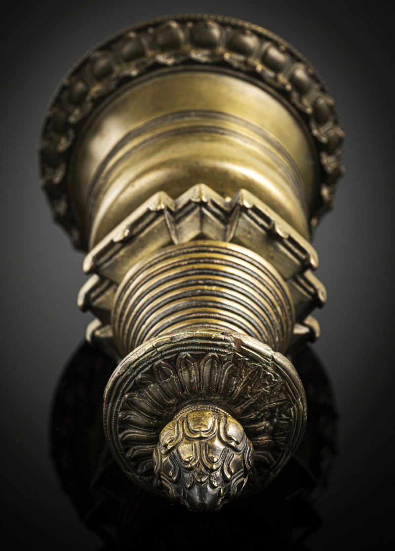 A BRONZE STUPA - 图3