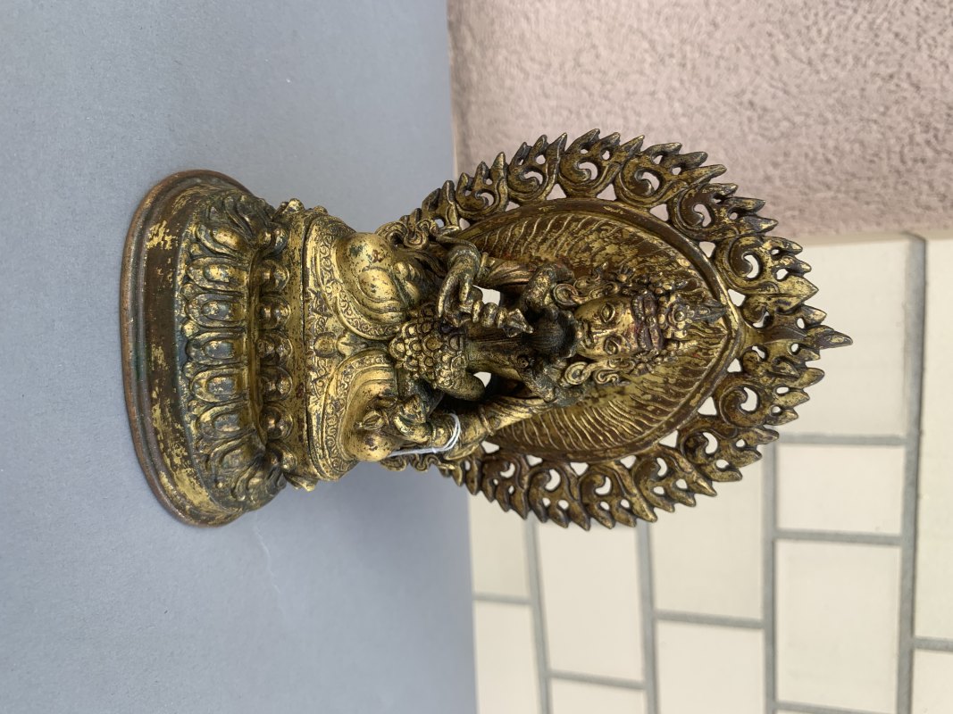 A GILT-COPPER FIGURE OF VAJRADHARA AND HIS CONSORT - 图6