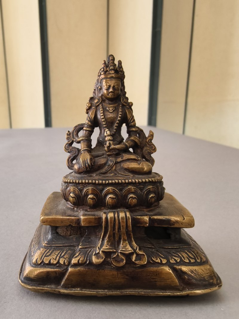 TWO BRONZE FIGURES OF RATNASAMBHAVA AND AKSHOBHYA - 图7